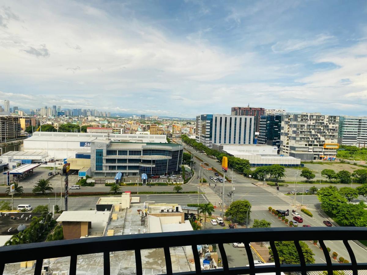 Solemare Parksuites Condo Paranaque City Exterior foto